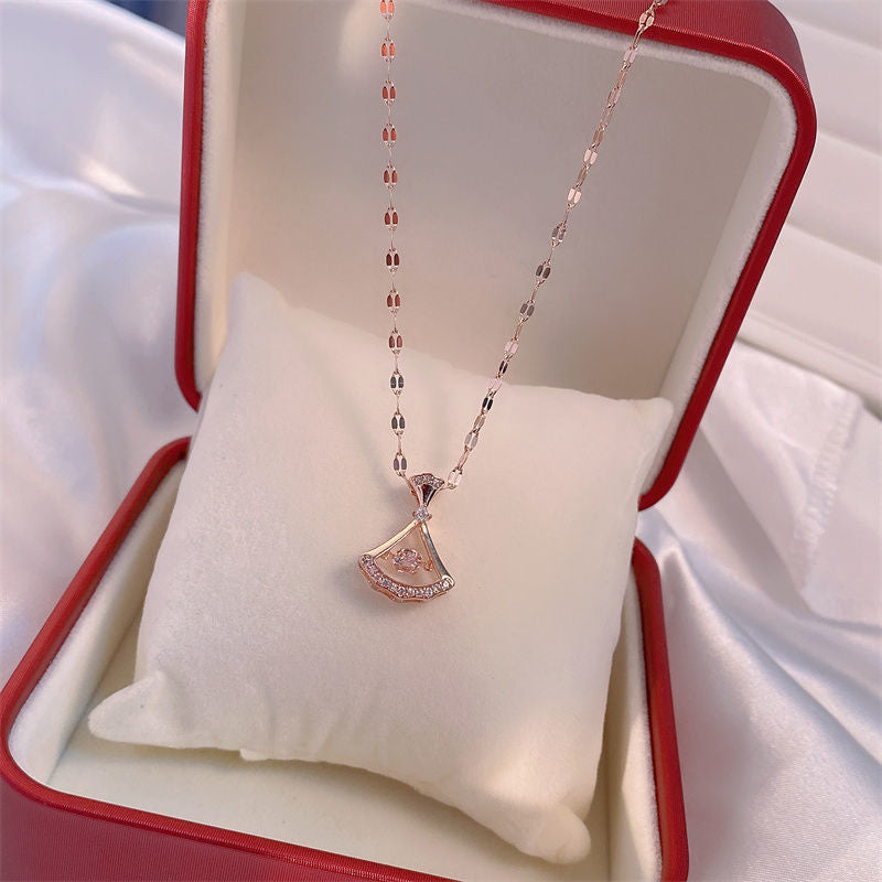 Diamond Necklace - Fashionable XO Pendant - Copper Chain Jewelry