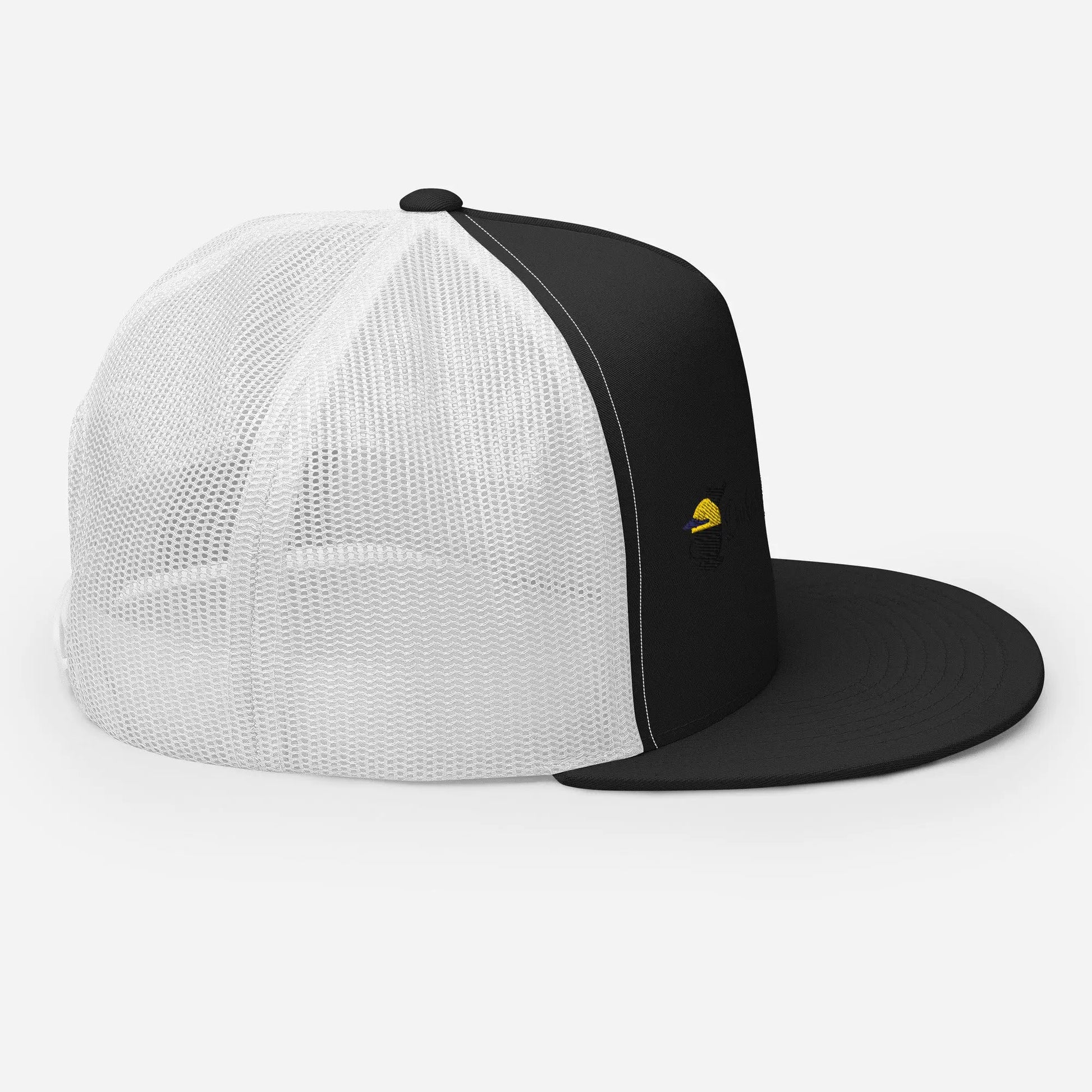 Darkness of the Twilightmoon Trucker Cap - Embrace the Mystique and Stand Out in Style - Maximum Comfort and Durability for Years to Come - Darkness Of The Twilight Moon